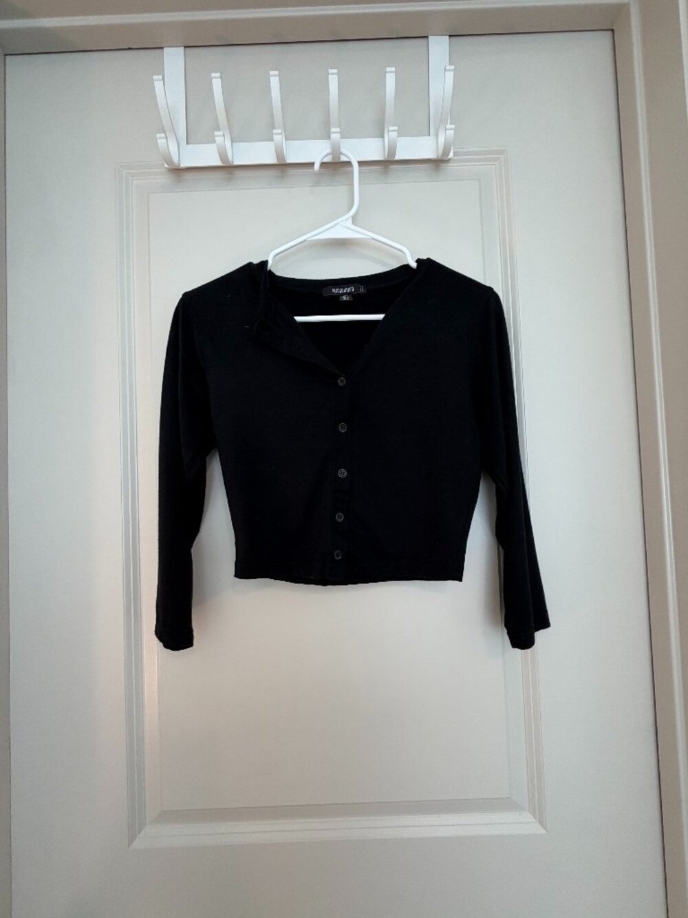 Black 3/4 Sleeve Button Up Sweater/Top